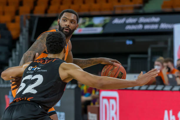 的电动方程 的电动方程